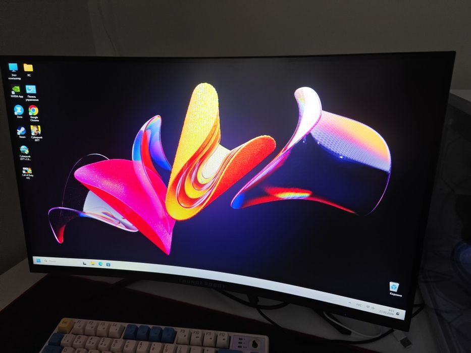 Монитор Thunderobot