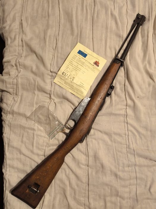 Карабина Манлихера/Манлихер пушка.Обезопасено оръжие Каркано