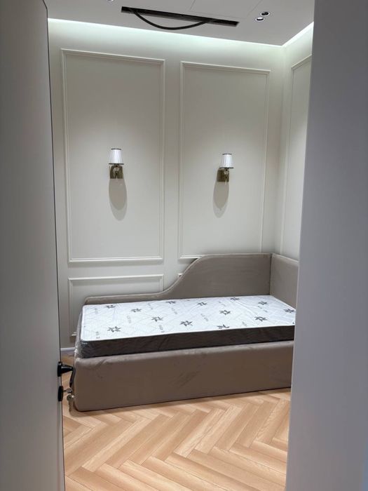 NestOne квартира 23 этаж 59м Блок А. Балкон в Ташсити парк смотрит