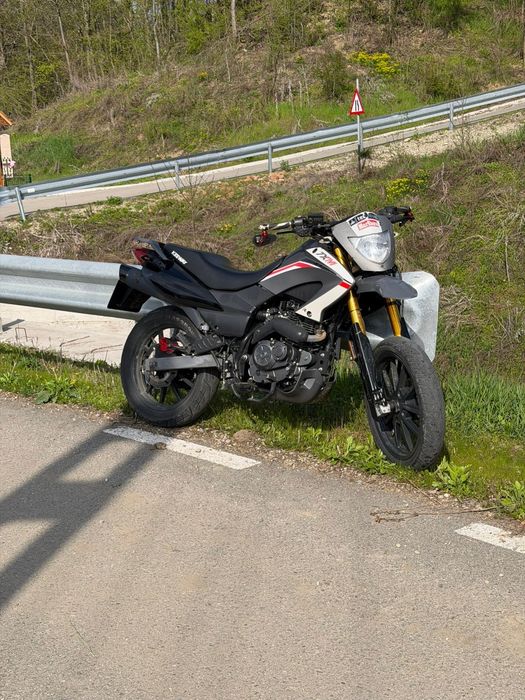Keeway TXM 125 super moto SCHIMB & VÂND