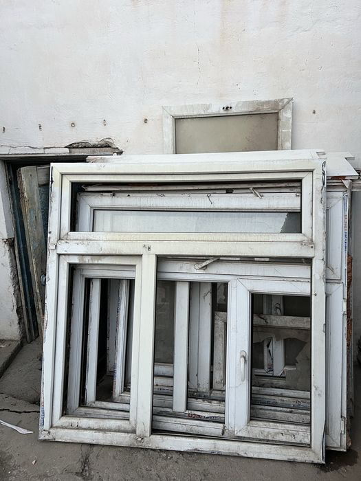 Окна пластиковые 6штук и форточки