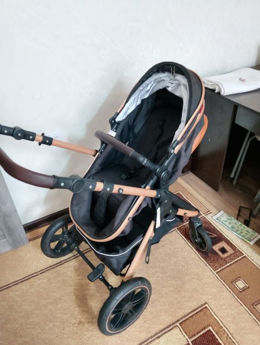 Каляска детская . трансформер