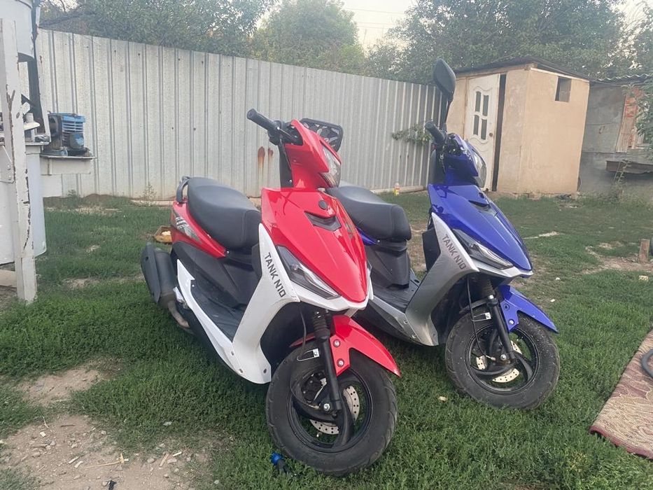 Продам мопет,  . Синий 220000, срочно