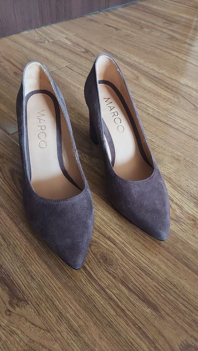 Pantofi piele intoarsa noi