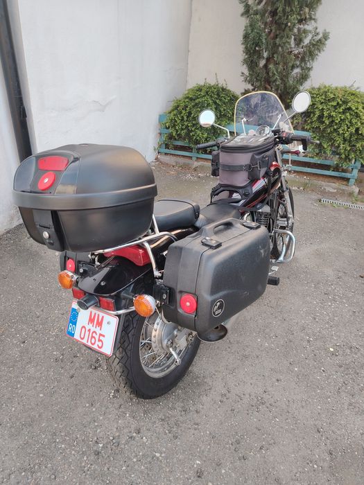 Motocicleta Kawasaki el 250