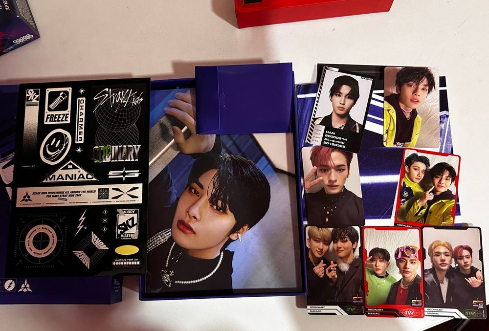 Альбомы Stray Kids Oddinary