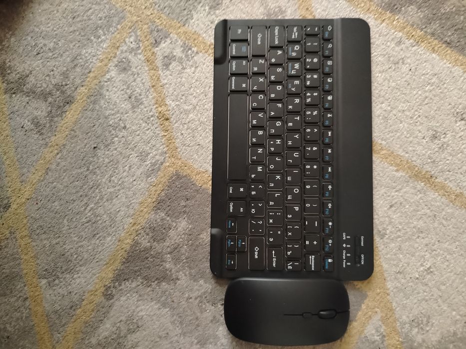 Электроника:планшет.