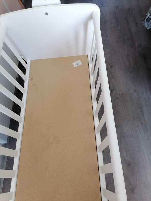 Детско легълце с люлка