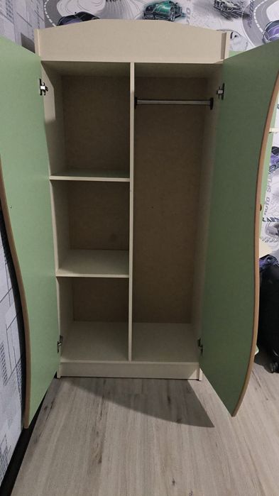 Детский гарнитур,шкаф-тумба,кравать