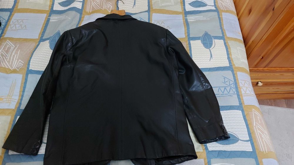Мъжки кожени сака / якета – естествена кожа, много добро състояние (2 броя)