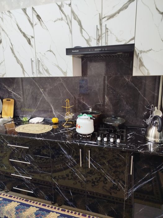 Юнусобод тумани Отчопар 1  махалласида уй сотилади