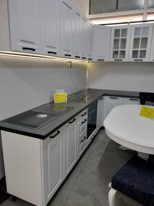 bucatarie modulara colt (sau nu)  corpuri mdf alb, gri, crem