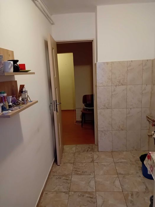 Vanzare apartament 3 camere decomandate