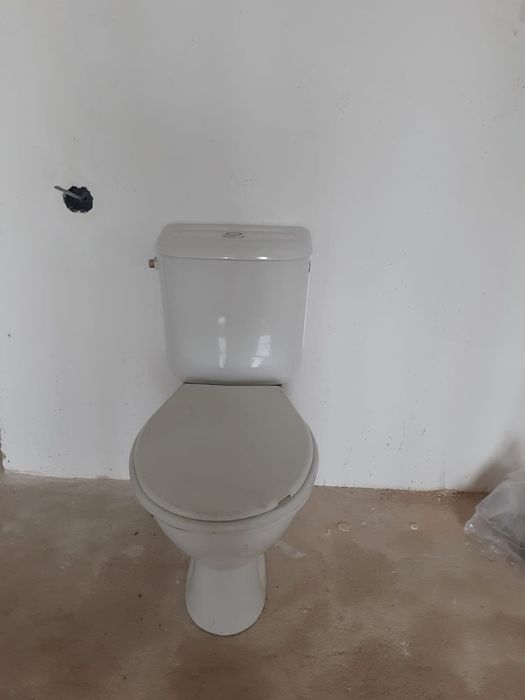Продам дамский стол