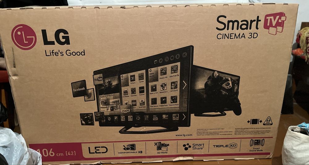Продаем срочно телевизор LG 42 smart cinema 3D