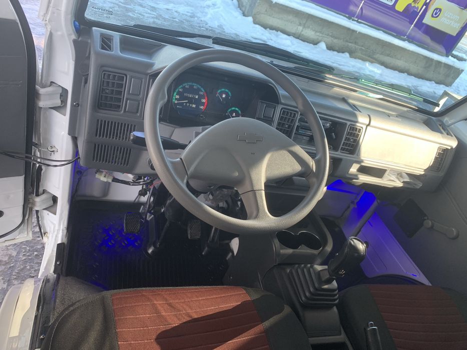 Chevrolet labo  alo xolatda