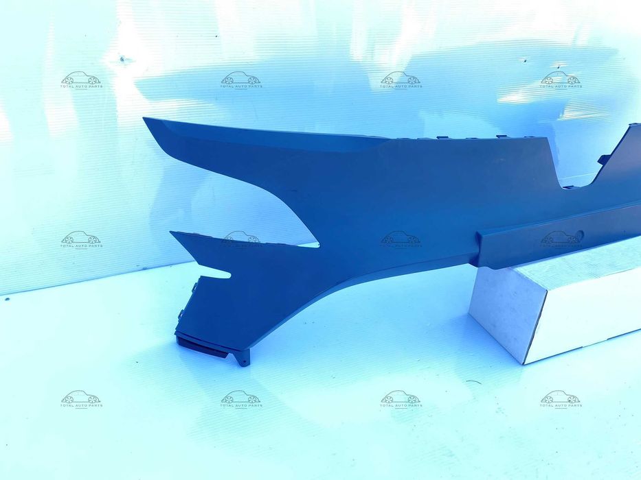 Bara fata Renault Megane E Tech noua originala Renault