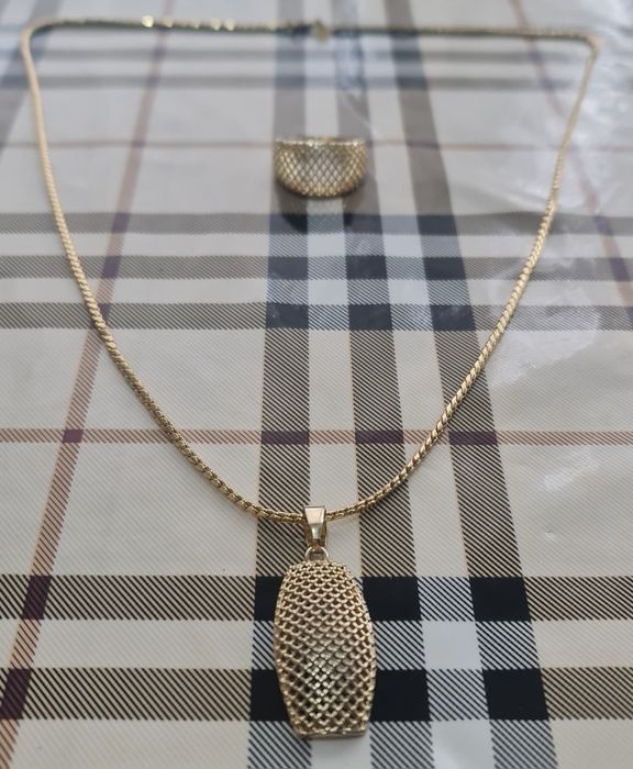 Янги 2та комплект бижутерияси