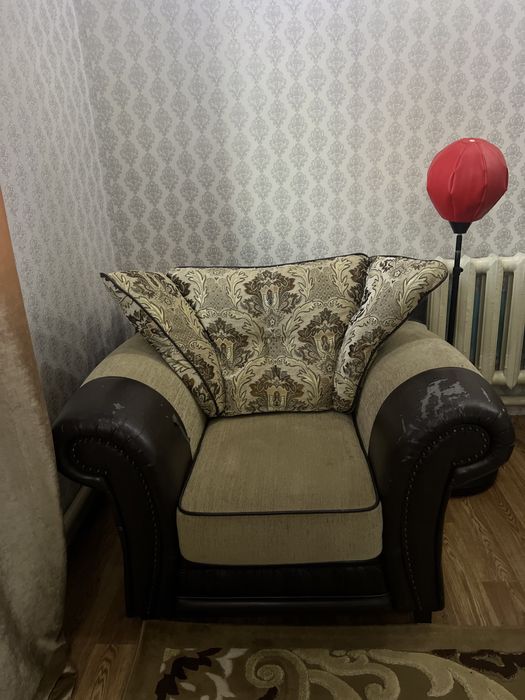 Продам диван2в1 срочно