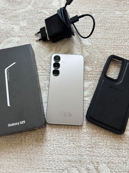 Продажа обмен Samsung s25