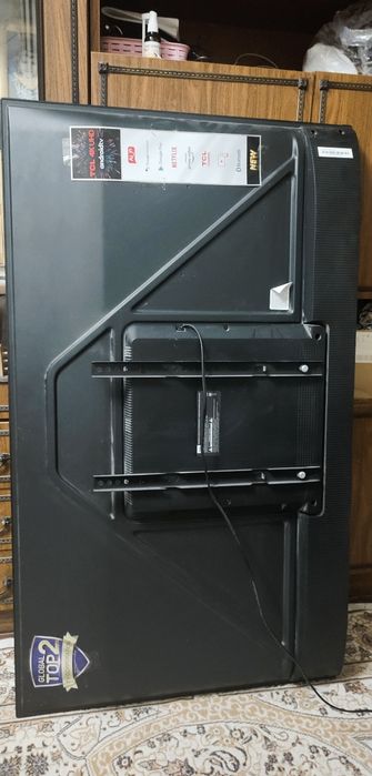 Продам телевизор TCL