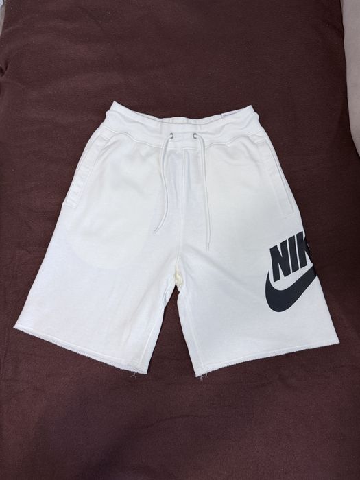 Къси гащи Nike Sportswear - размер XS