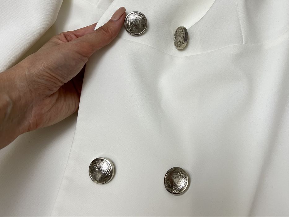 Продам эффектное женское платье