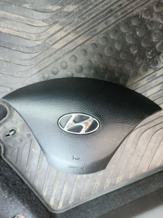 Айрбег за волан за Huyndai i30