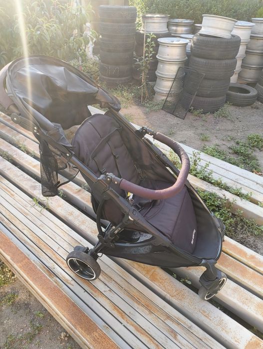 Baby Monsters compact 2.0