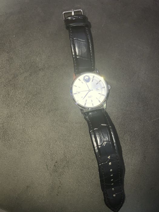 Продам часы две пары