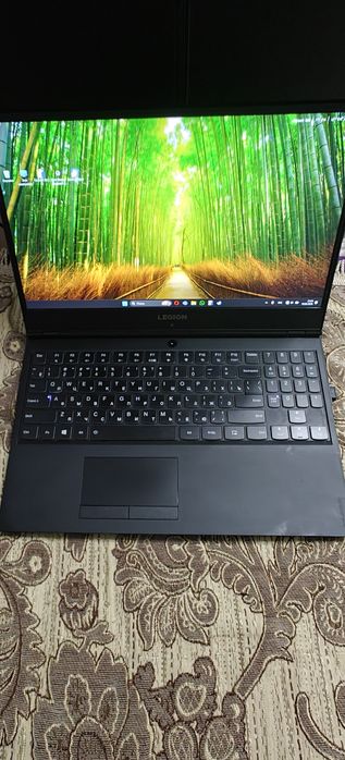 Ноутбук lenovo..