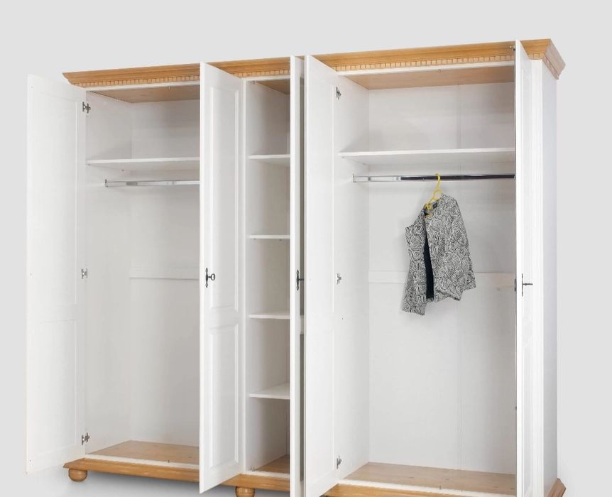 Dulap haine Bucovina