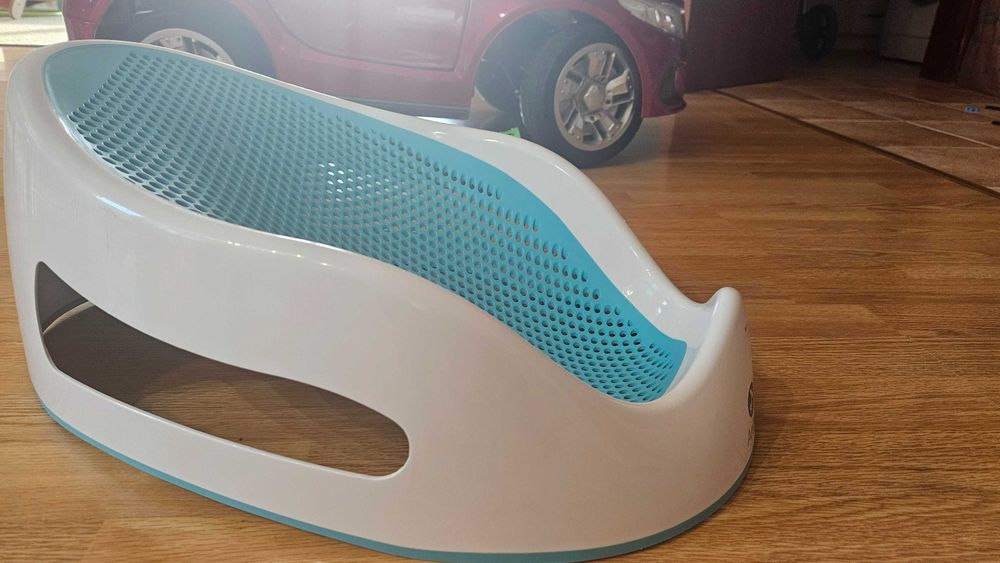 Ергономична вана за бебе