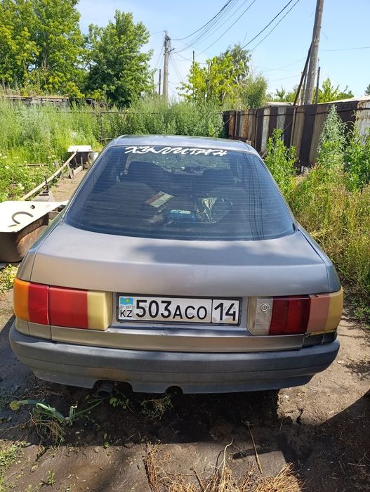 Audi 80 1990 года