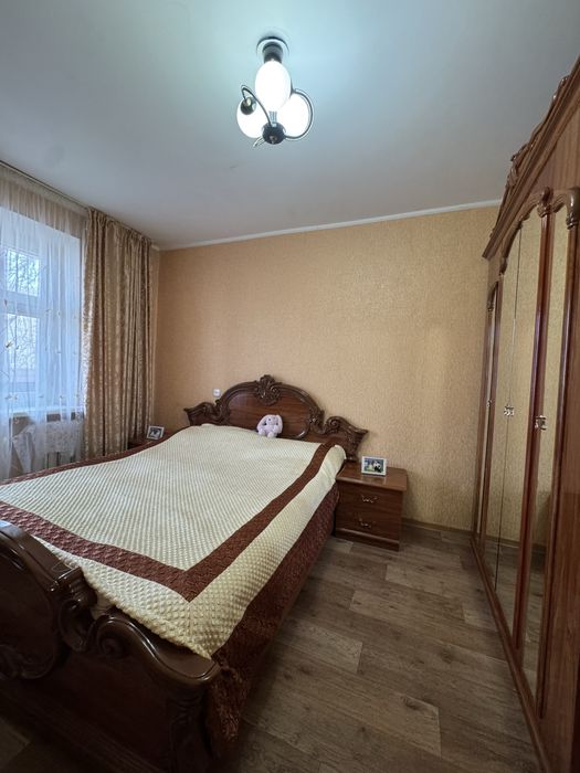 5 комн кв 4 мкр 2 этаж