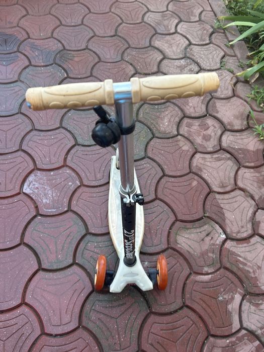 Trotinetă copii X Scooter cu 3 roți, ghidon reglabil