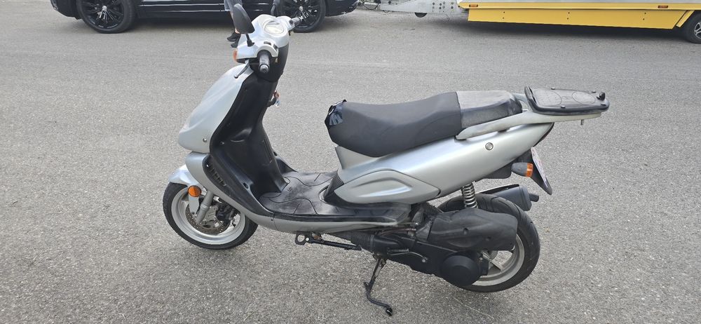 Scouter  Pegasus / 2004/ 125Cm/ pornire la buton / 3 chei si cutie/