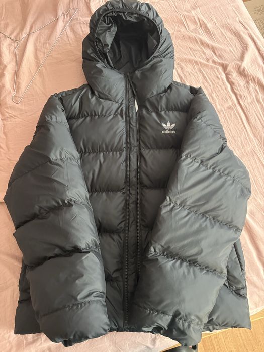 Adidas зимно яке