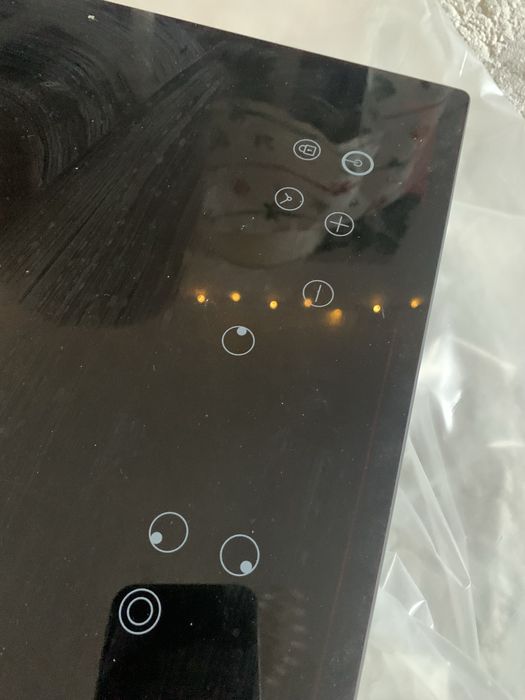 Варочная панель LEX EVH 430 BL