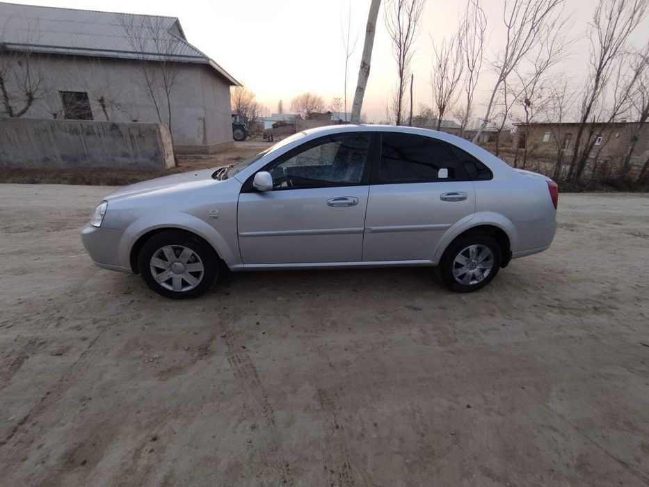 Лассети сотилади