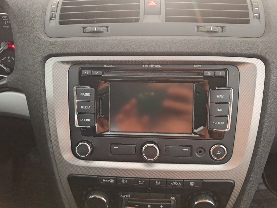MP3 Player Navigatie Skoda RNS 310