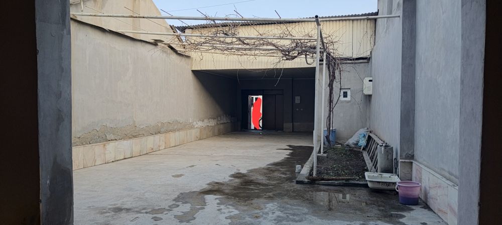 3 сотихли Уй сотилади! Подвал хам мавжуд, жойлашган манзил Хишрав.