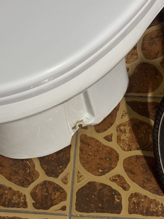 Унитаз б/у, в рабочем состояний