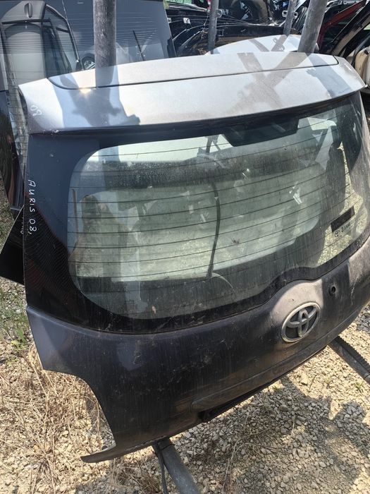 Врата багажник Toyota Auris / Тойота Аурис 2008г.- СЪС ЗАБЕЛЕЖКИ