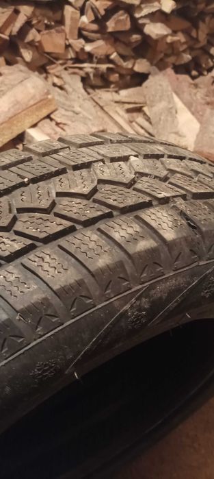 Зимни гуми 195/65/15