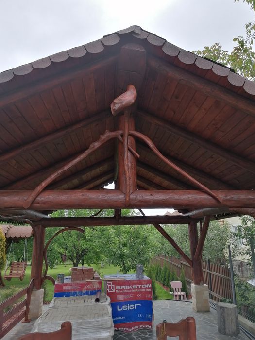 Terasa, foișoare rustice