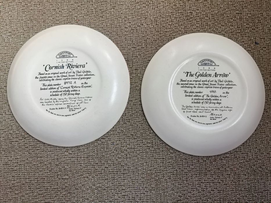 Колекционерски чинии