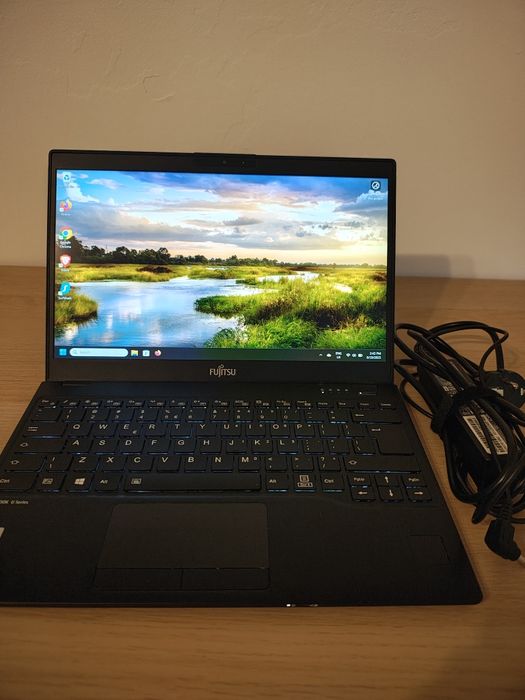 Laptop Fujitsu Lifebook U9310