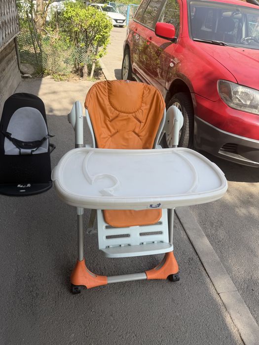 Стульчик десткий для кормления Chicco