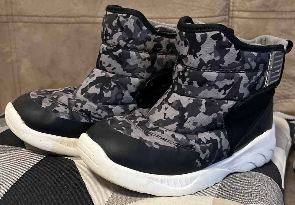 Детски Ботуши и Апрески номер 34